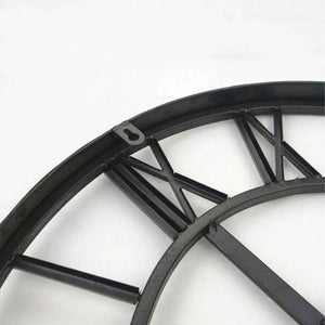 Horloge Murale Design en Fer Forgé – Chiffres Romains Sculptés 40 cm
